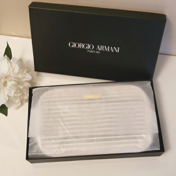 Giorgio Armani Makeup bag pouch New in Box - Picture 3 of 11